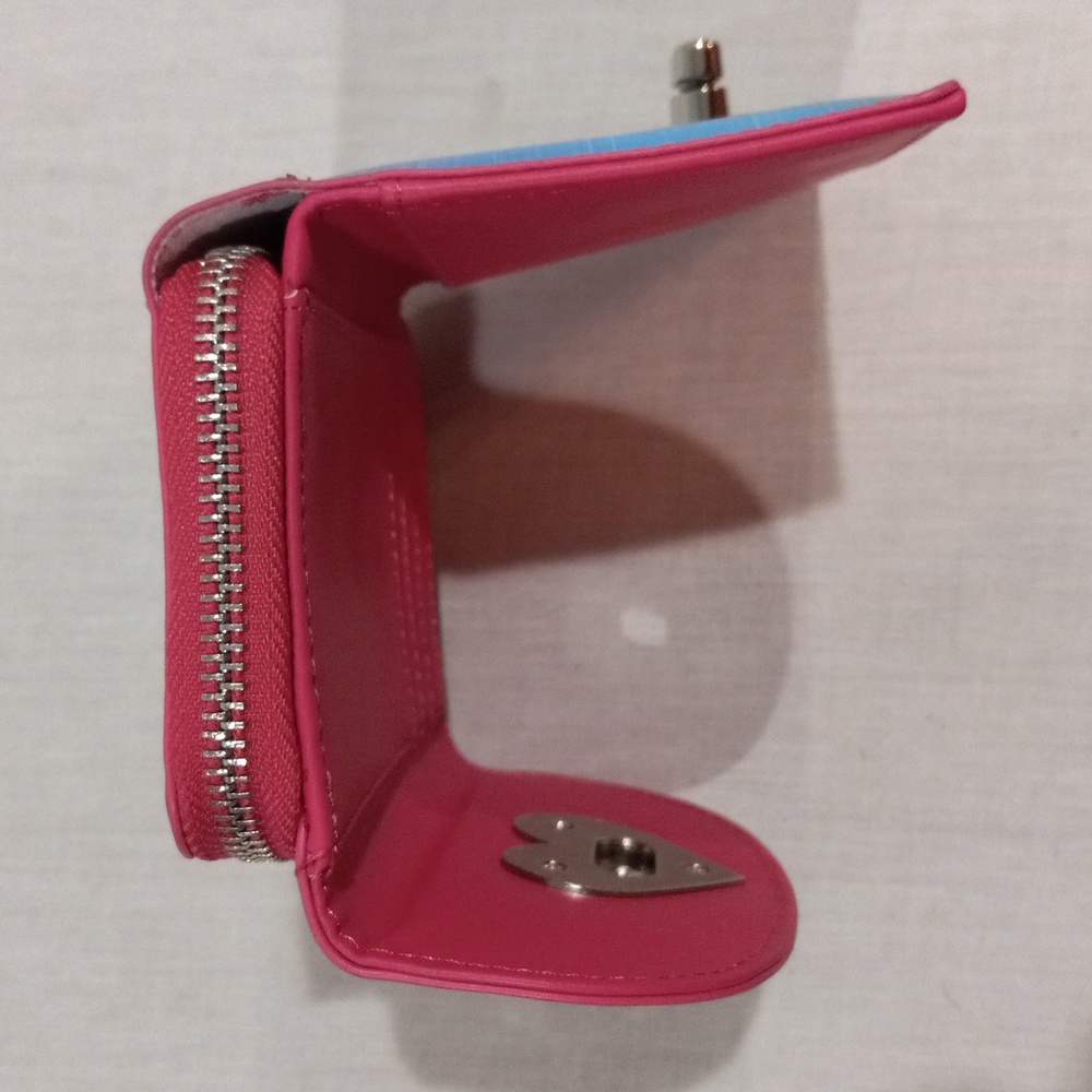 Wallet - Picture 6 of 12